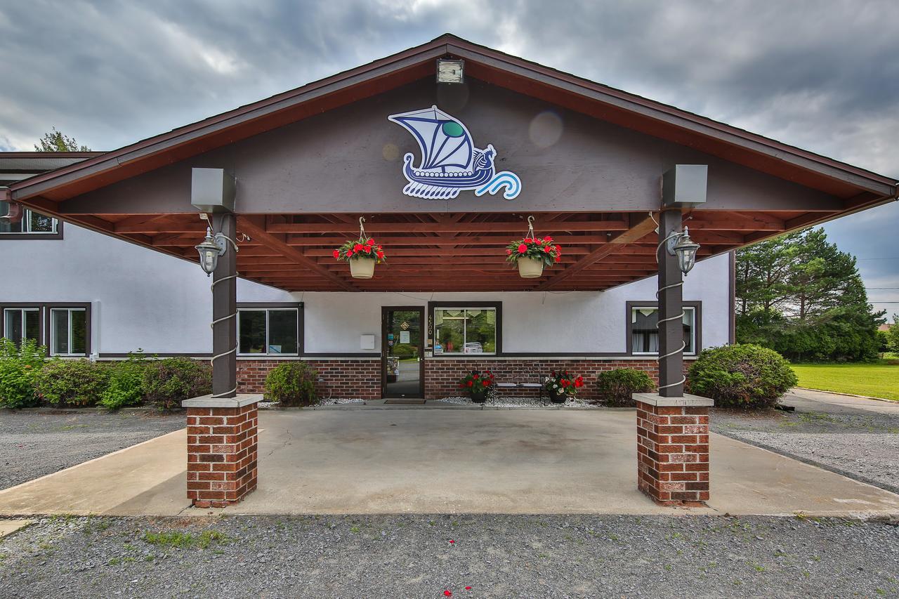 Auberge Motel Drakkar Shawinigan Exterior foto