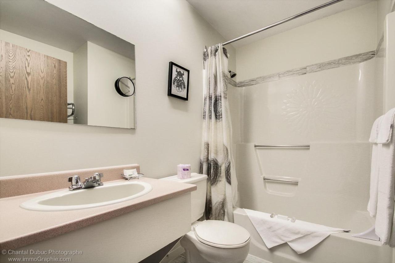 Auberge Motel Drakkar Shawinigan Exterior foto